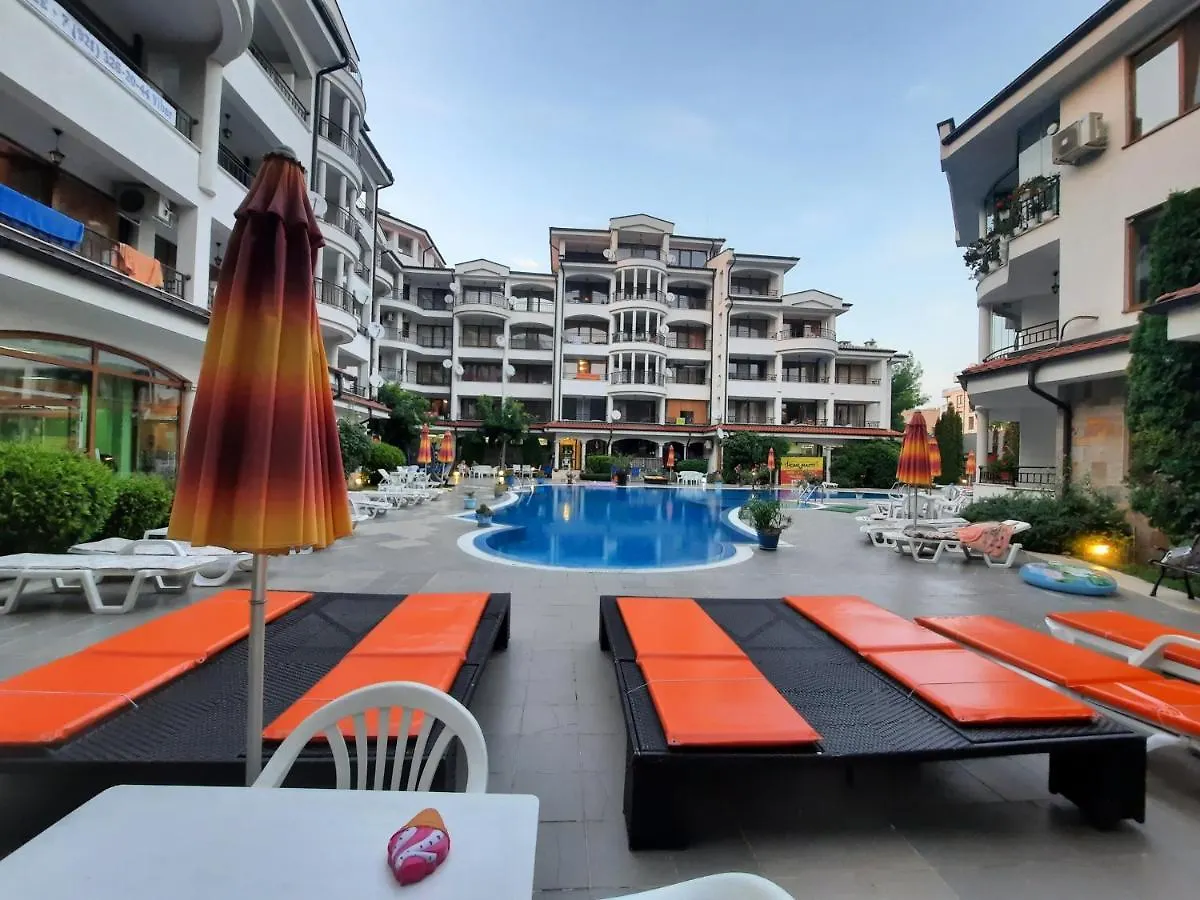 Chateau Valon Sunny Beach Apartment